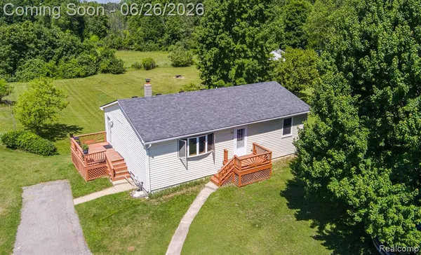 $299,900 | 9635 Ortonville Road, Clarkston, MI 48348