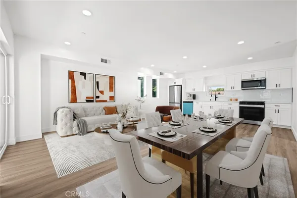 $4,275 | 6704 Kester Avenue, Van Nuys, CA 91405