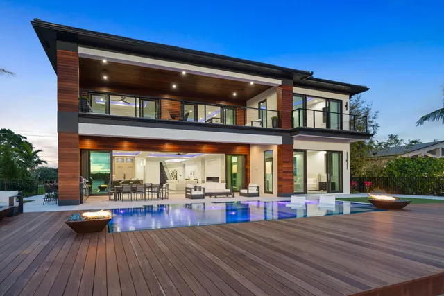 a view of a building with sitting area