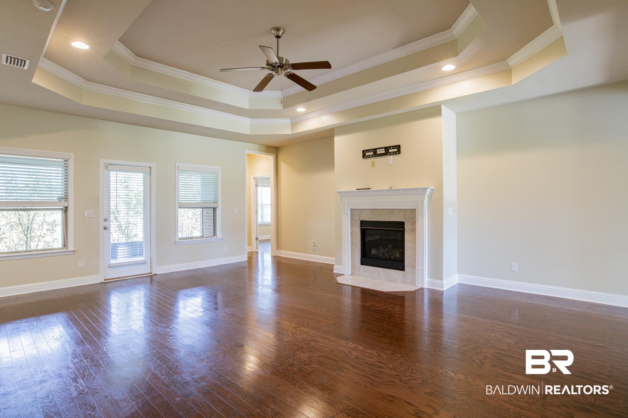 12836 Jenkins Pit Road Daphne, AL 36527 - Photo 10 of 44 Living Room with Trey Cei
