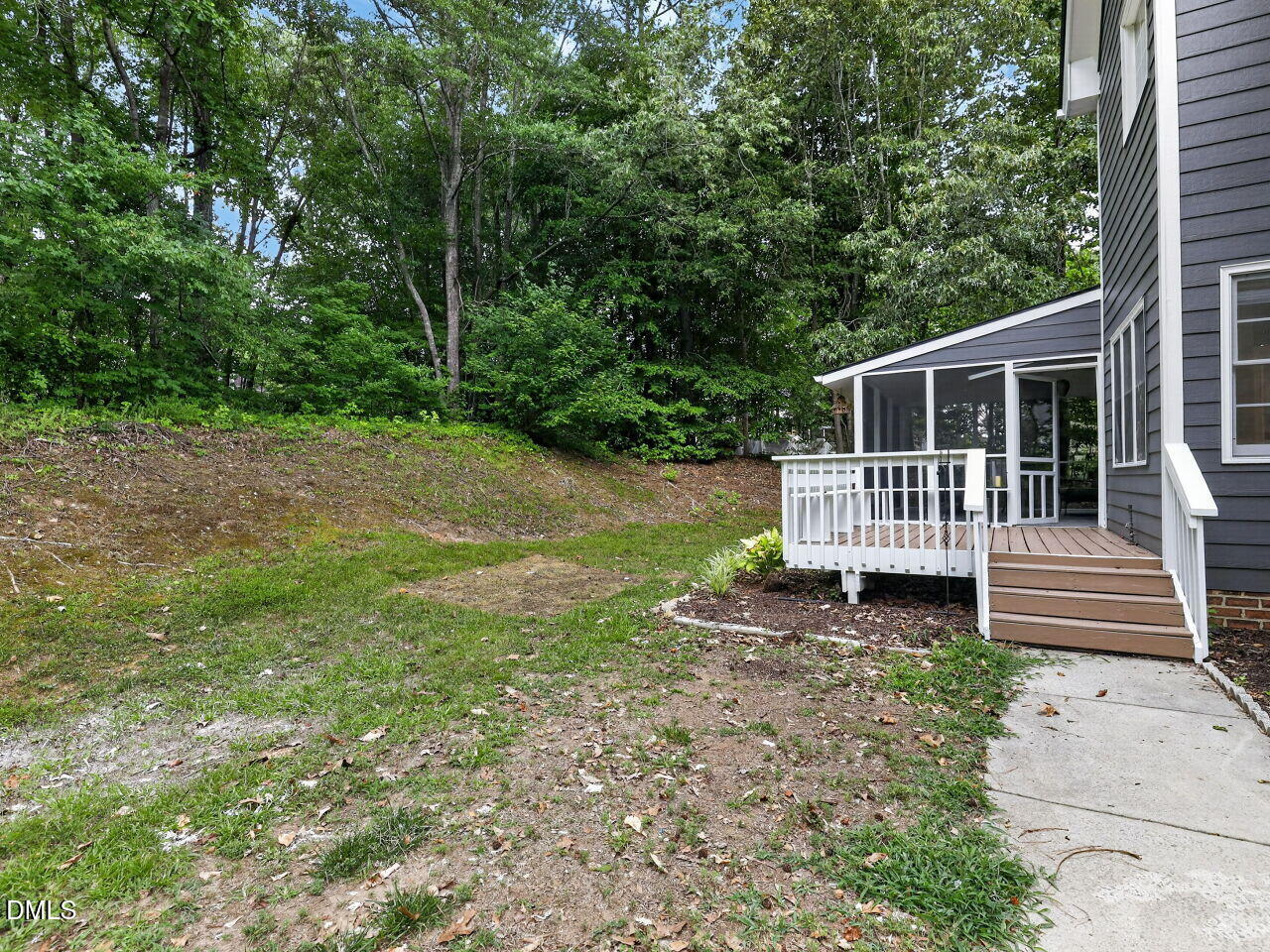 305 Neuse Ridge Drive Clayton, NC 27527 - Photo 30 of 36 031-1280x960-backyard