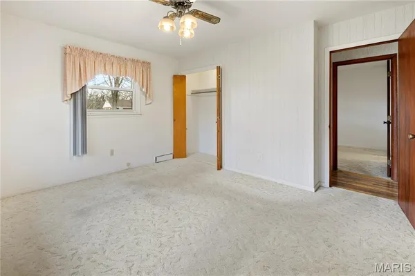 $163,100 | 19 Westwood Drive, Hillsboro, IL 62049