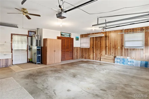 $163,100 | 19 Westwood Drive, Hillsboro, IL 62049