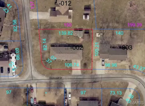 $163,100 | 19 Westwood Drive, Hillsboro, IL 62049