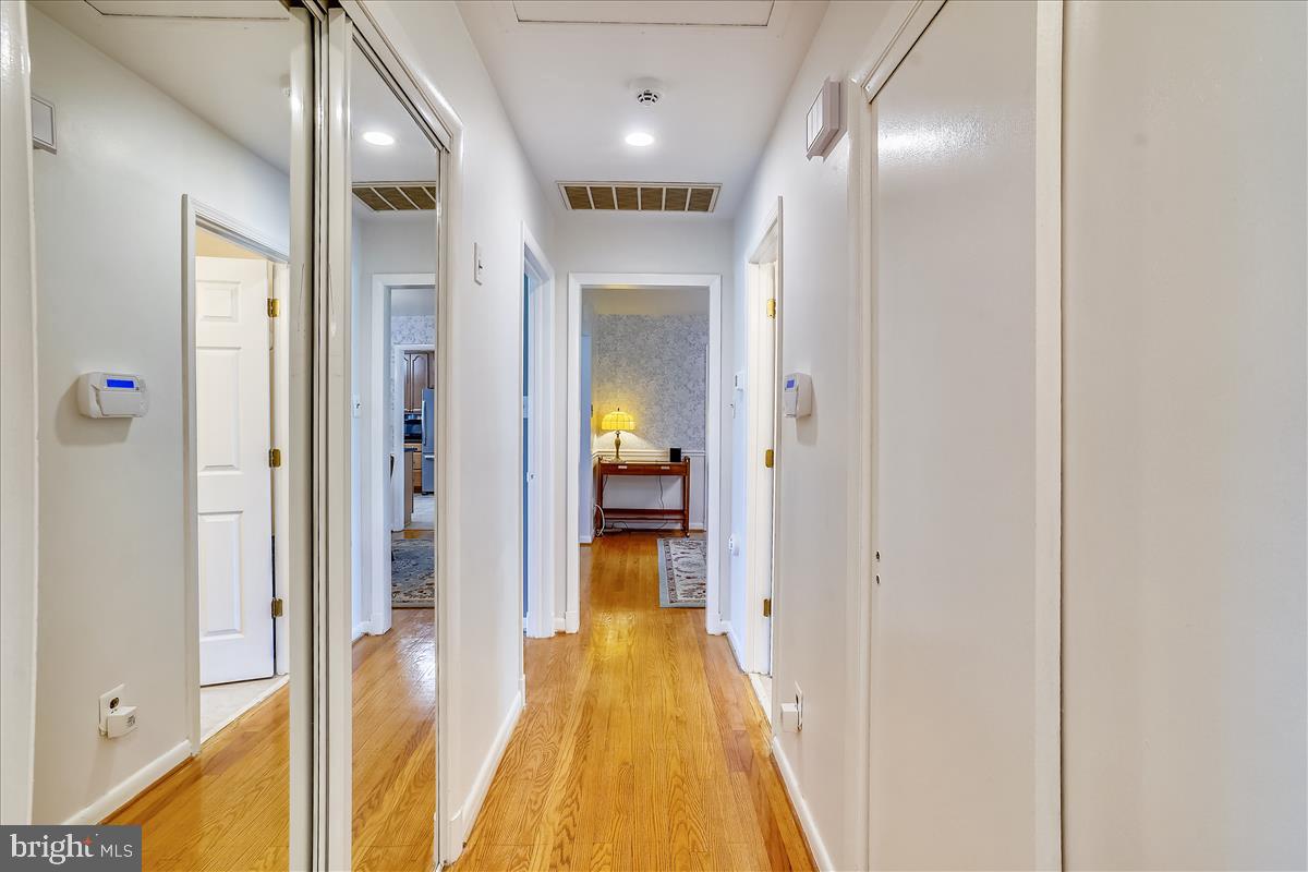 18901 Muncaster Road Derwood, MD 20855 - Photo 26 of 58 Hallway to bedrooms