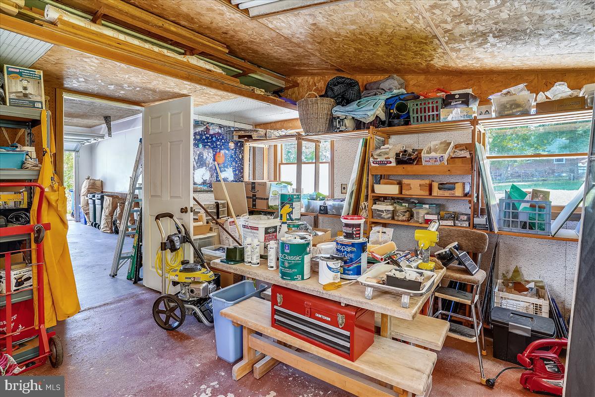 18901 Muncaster Road Derwood, MD 20855 - Photo 52 of 58 Workshop on back of Garage