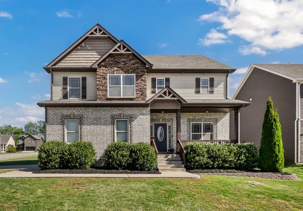$2,500 | 109 Easton Drive, Clarksville, TN 37043
