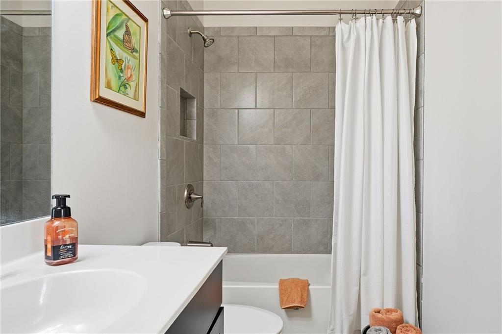 140 Inwood Walk Woodstock, GA 30188 - Photo 38 of 76