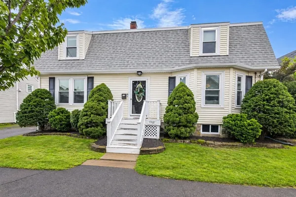 $599,900 | 1 Roosevelt Avenue, Beverly, MA 01915