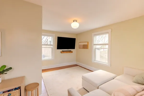 $599,900 | 1 Roosevelt Avenue, Beverly, MA 01915