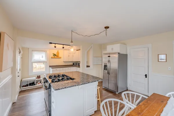 $599,900 | 1 Roosevelt Avenue, Beverly, MA 01915