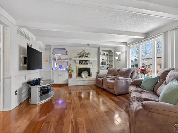 $279,999 | 6811 Shadowbrook Cove, Fort Wayne, IN 46835