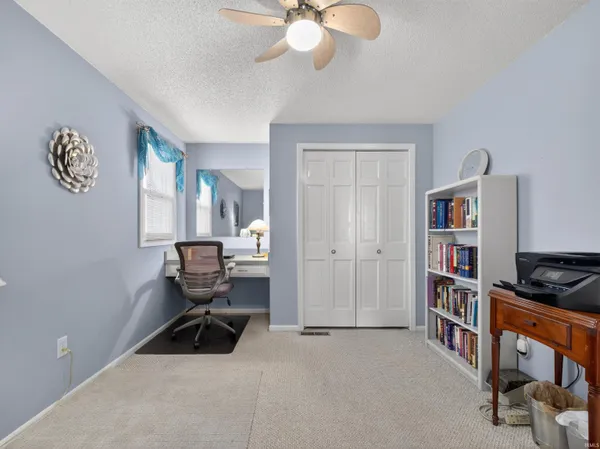 $279,999 | 6811 Shadowbrook Cove, Fort Wayne, IN 46835