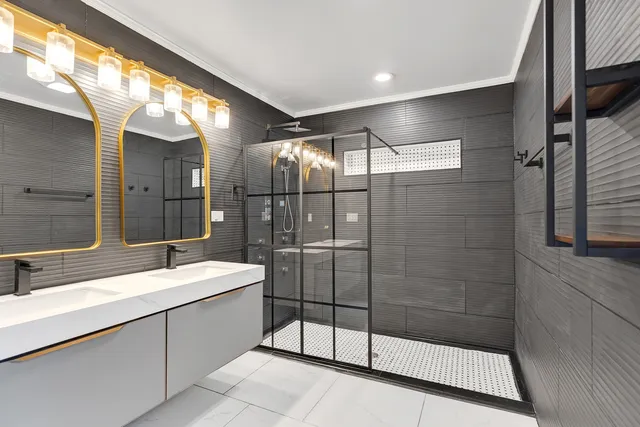 $1,195,000 | 9100 Kenton Avenue, Skokie, IL 60076