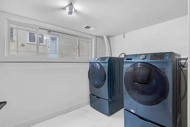 $1,195,000 | 9100 Kenton Avenue, Skokie, IL 60076