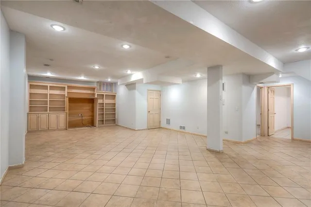 $647,000 | 5708 West 129th Street, Overland Park, KS 66209