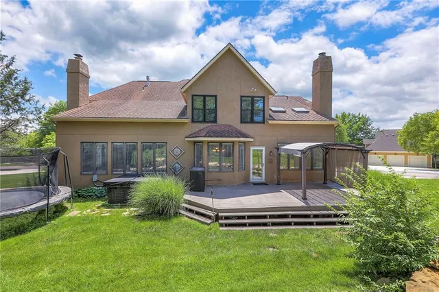 $647,000 | 5708 West 129th Street, Overland Park, KS 66209