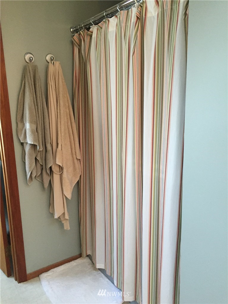 1301 Belmont Road Raymond, WA 98577 - Photo 23 of 23 Gallery Image 23