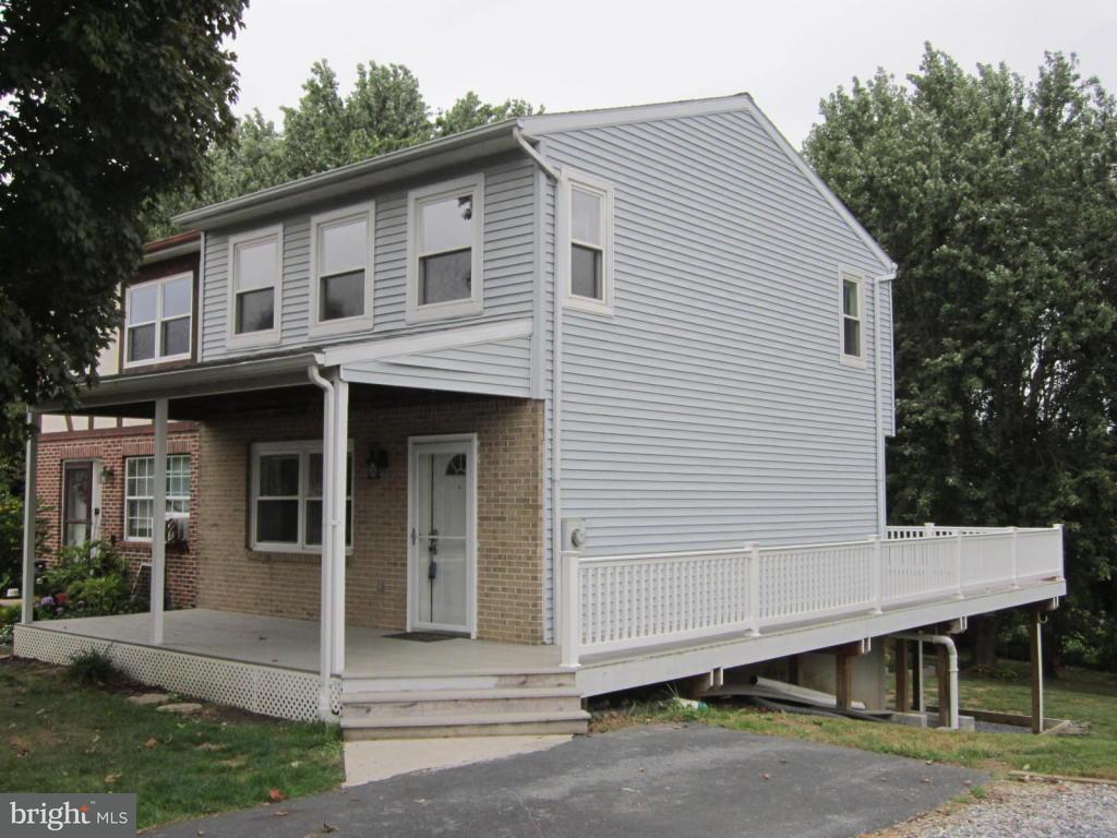 1026 Williamsburg Road Lancaster, PA 17603 - Photo 1 of 12 Gallery Image 1