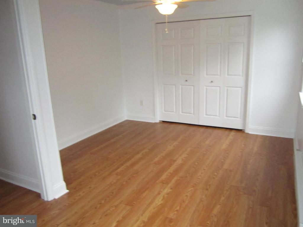 1026 Williamsburg Road Lancaster, PA 17603 - Photo 7 of 12 Gallery Image 7