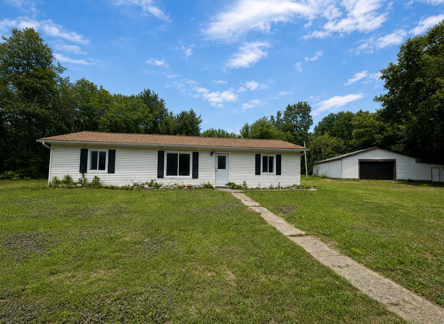 1700 Shipman Road Oxford, MI 48371 - Photo 1 of 14 Main Photo