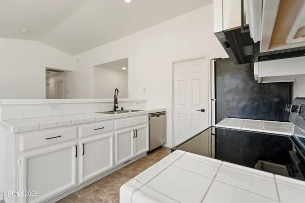 $369,900 | 1115 Herron Lane, Fernley, NV 89408