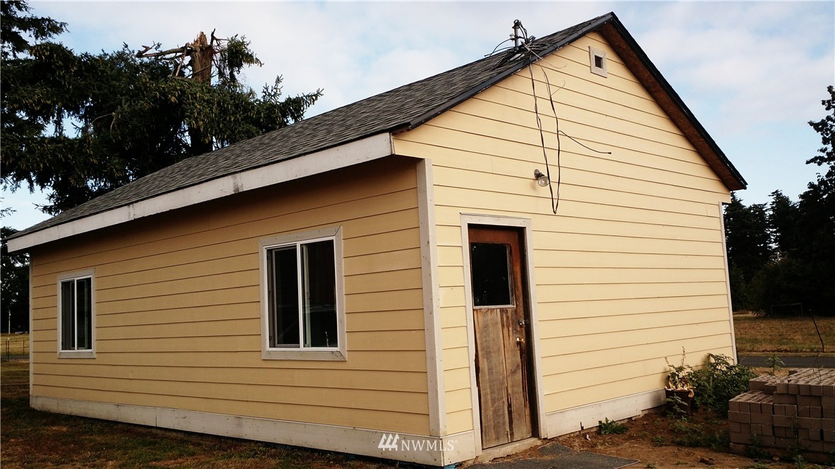 7471 Hannegan Road Lynden, WA 98264 - Photo 14 of 16