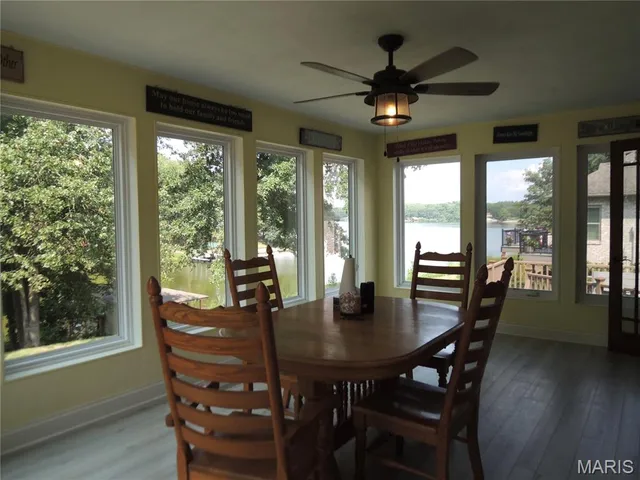 $640,000 | 4 Willow Cir Drive, Greenville, IL 62246