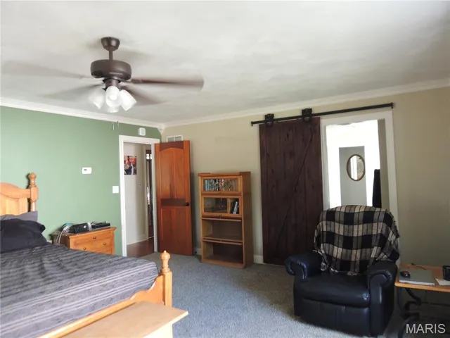 $640,000 | 4 Willow Cir Drive, Greenville, IL 62246