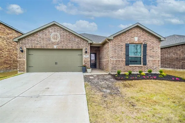 $1,800 | 3004 Parker Road, Anna, TX 75409