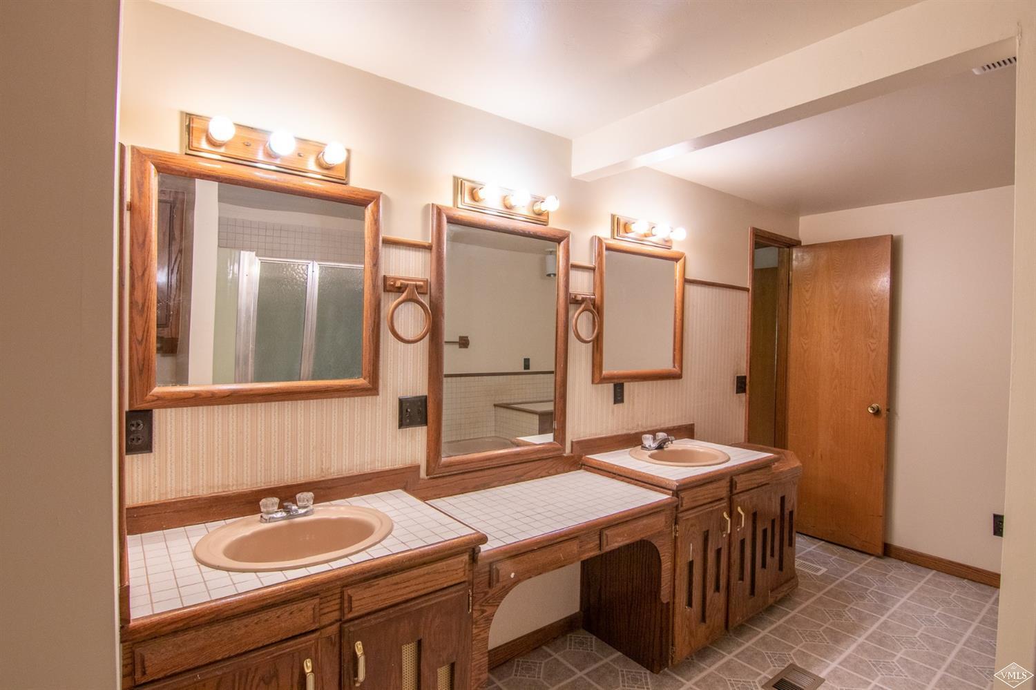 3940 Sweetwater Road Gypsum, CO 81637 - Photo 13 of 19 Additional Photo