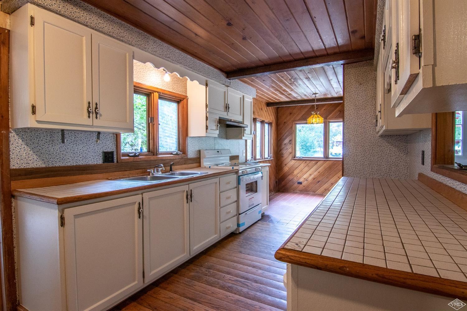 3940 Sweetwater Road Gypsum, CO 81637 - Photo 8 of 19 Additional Photo