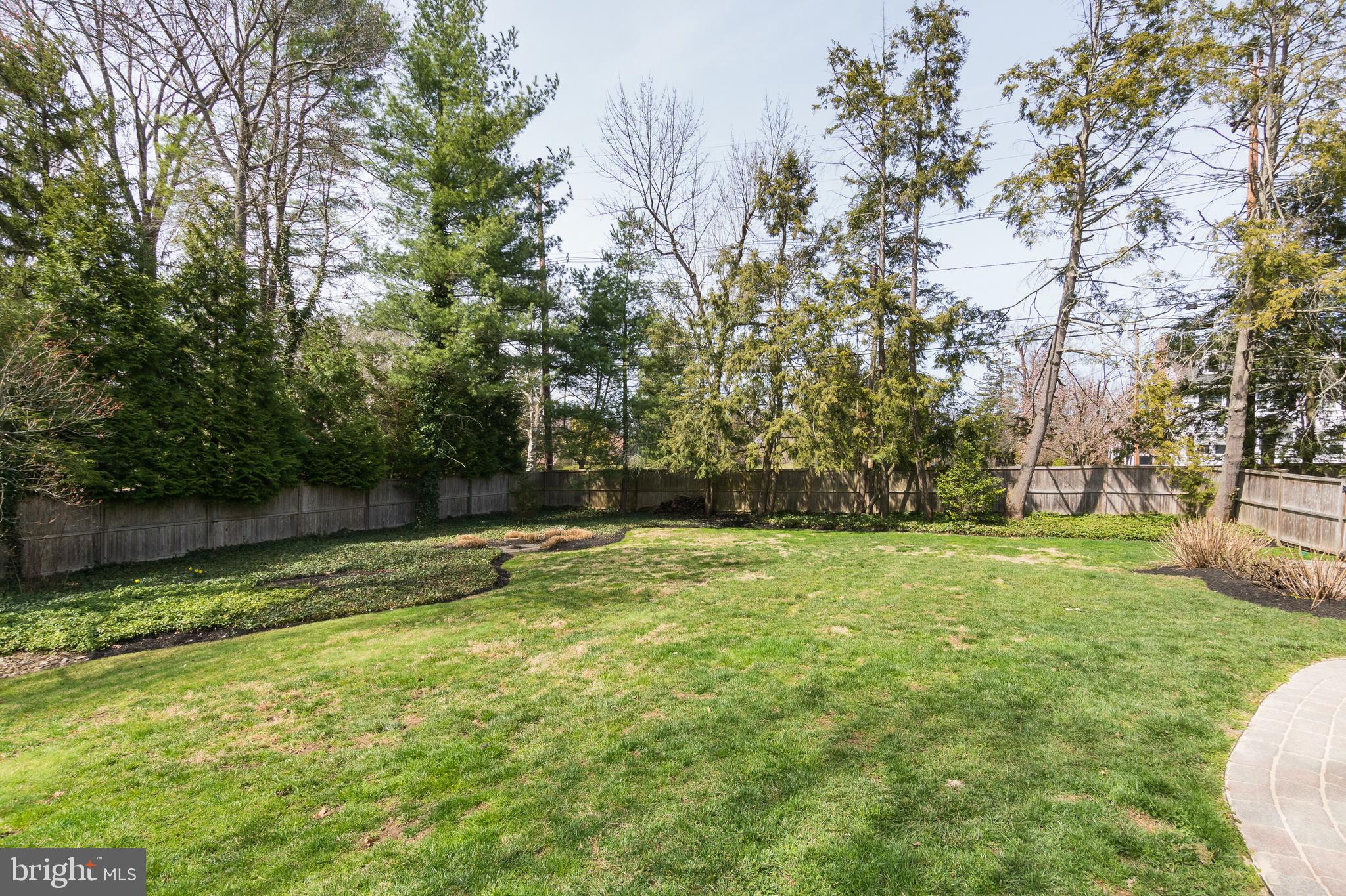 50 Pardoe Road Princeton, NJ 08540 - Photo 31 of 34 a view of a backyard with large trees