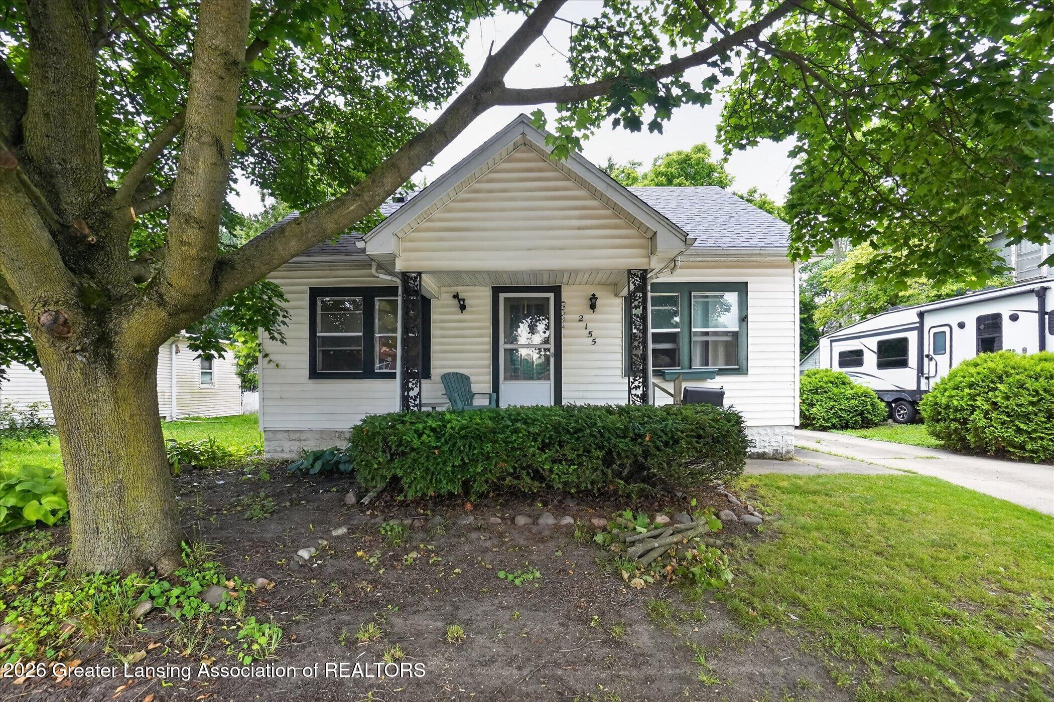 2155 Cedar Street Holt, MI 48842 - Photo 3 of 39 03-2155-Cedar-St-WindowStill