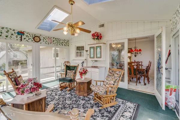 $395,000 | 101 South Hickory Circle, Greeneville, TN 37743