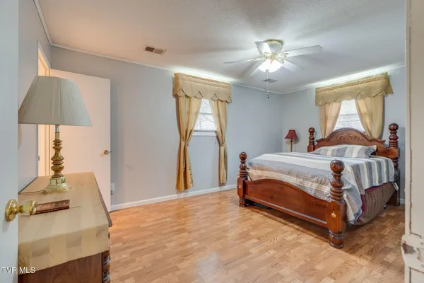 $395,000 | 101 South Hickory Circle, Greeneville, TN 37743