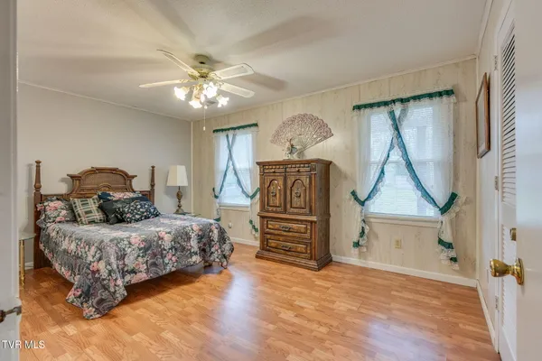 $395,000 | 101 South Hickory Circle, Greeneville, TN 37743