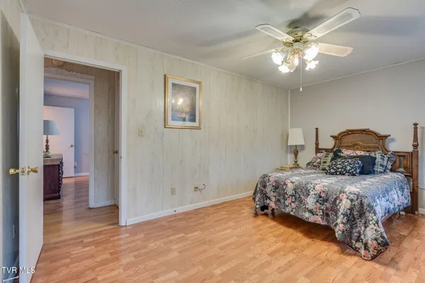 $395,000 | 101 South Hickory Circle, Greeneville, TN 37743