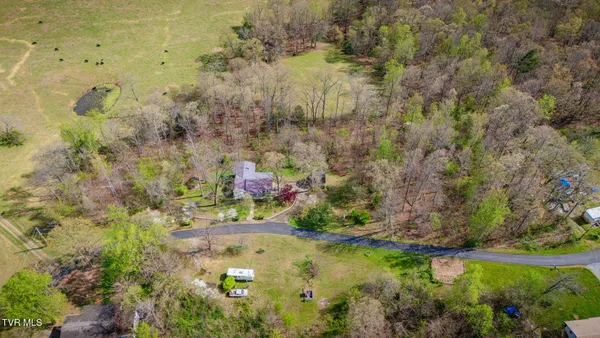 $395,000 | 101 South Hickory Circle, Greeneville, TN 37743