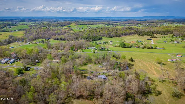 $395,000 | 101 South Hickory Circle, Greeneville, TN 37743