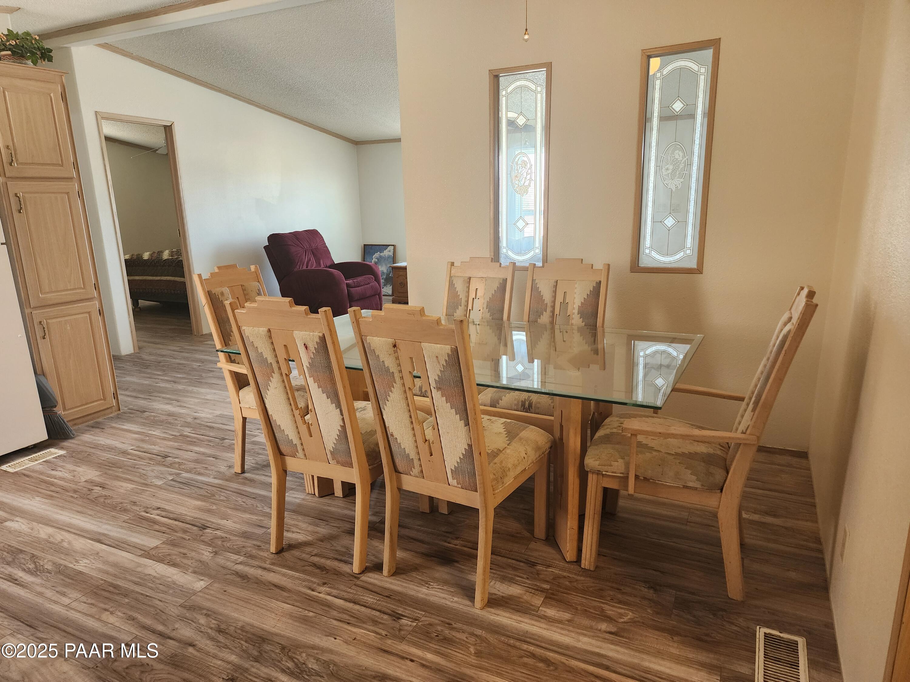 18414 Frontier Road, Unit 2 Peeples Valley, AZ 86332 - Photo 5 of 26 20250706_144947
