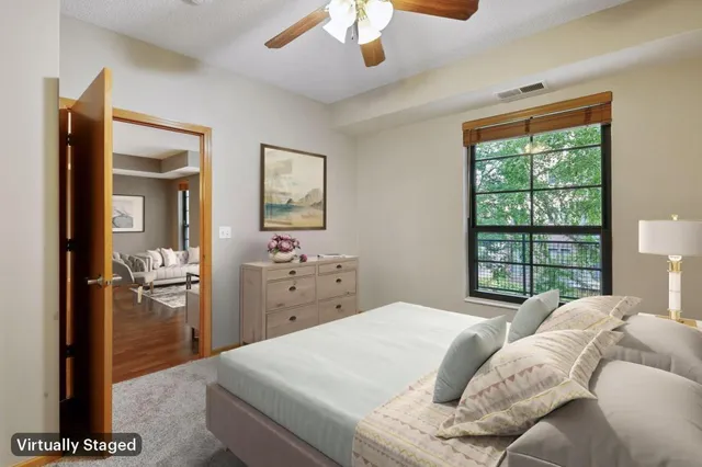 $1,695 | 2565 Franklin Avenue, Unit 213, St. Paul, MN 55114