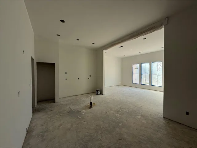 $377,000 | 156 Locker Road, Deville, LA 71328