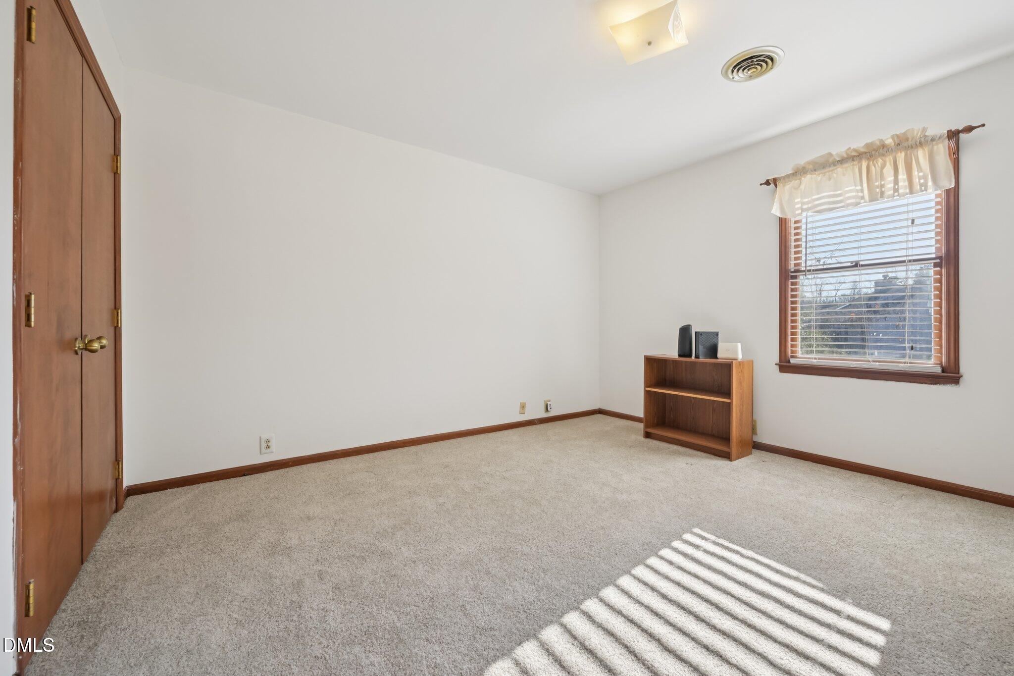 7209 Pinewood Lane Raleigh, NC 27616 - Photo 19 of 56 17-web-or-mls-Pinewood Ln-S0412-017