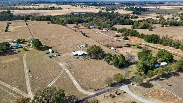 $584,900 | 468 County Road 2804, Mabank, TX 75147
