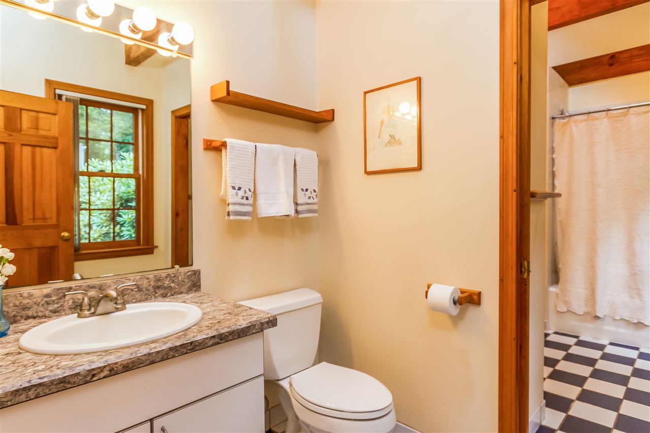19 Stoney Brook Road Bow, NH 03304 - Photo 22 of 40
