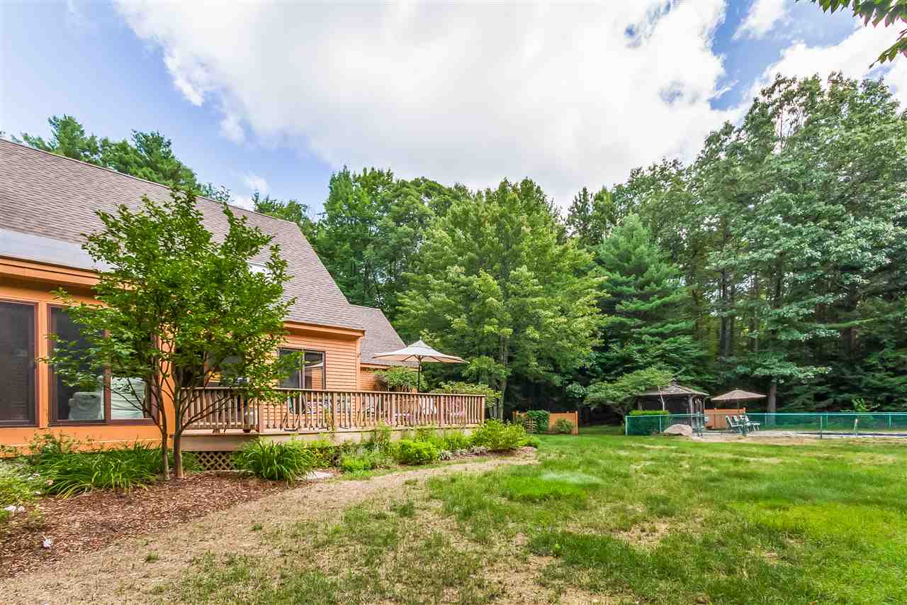 19 Stoney Brook Road Bow, NH 03304 - Photo 33 of 40