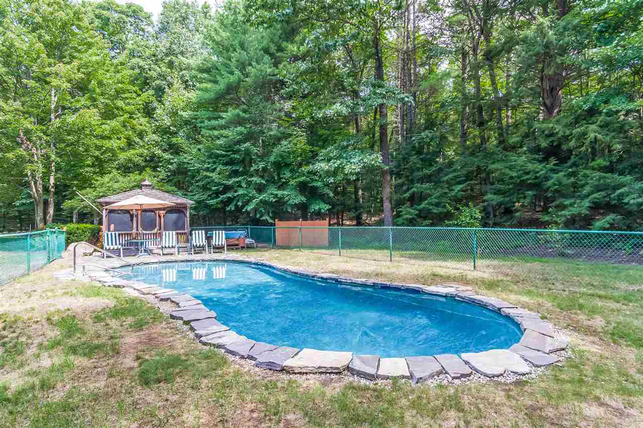 19 Stoney Brook Road Bow, NH 03304 - Photo 34 of 40