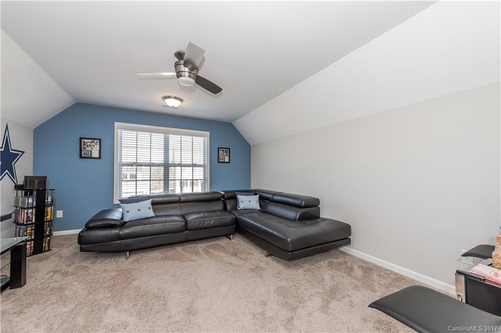 8347 Dallas Bay Road, Unit 231 Charlotte, NC 28278 - Photo 13 of 23 Gallery Image 13