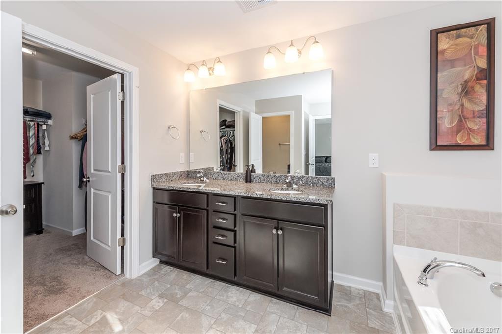 8347 Dallas Bay Road, Unit 231 Charlotte, NC 28278 - Photo 16 of 23 Gallery Image 16